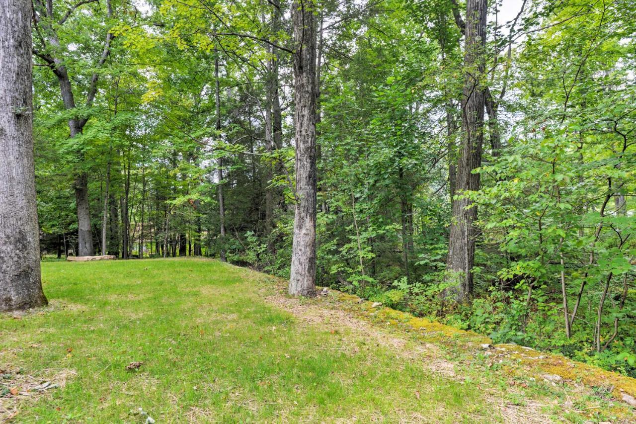 Pet-Friendly Pennsylvania Vacation Rental With Pool! Laughlintown Εξωτερικό φωτογραφία