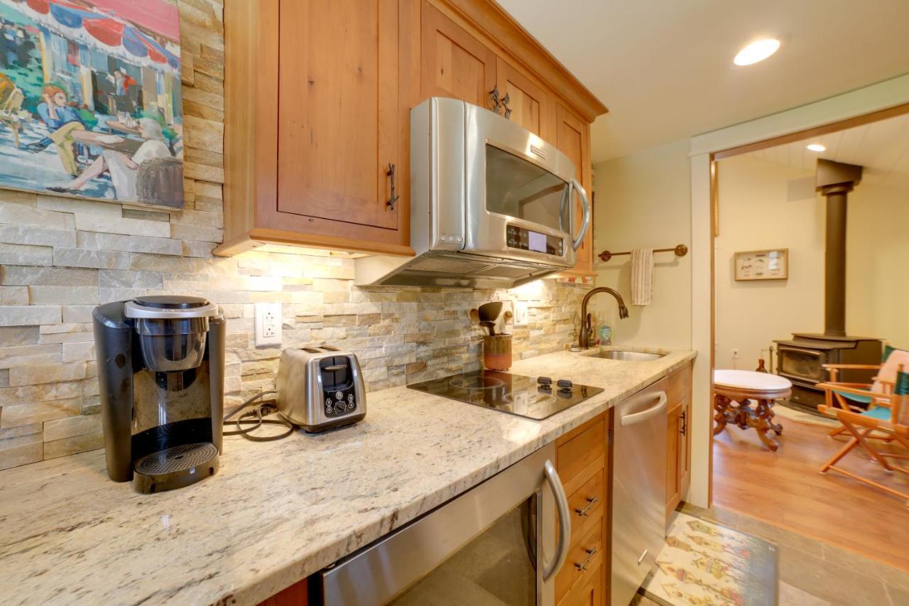 Pet-Friendly Pennsylvania Vacation Rental With Pool! Laughlintown Εξωτερικό φωτογραφία