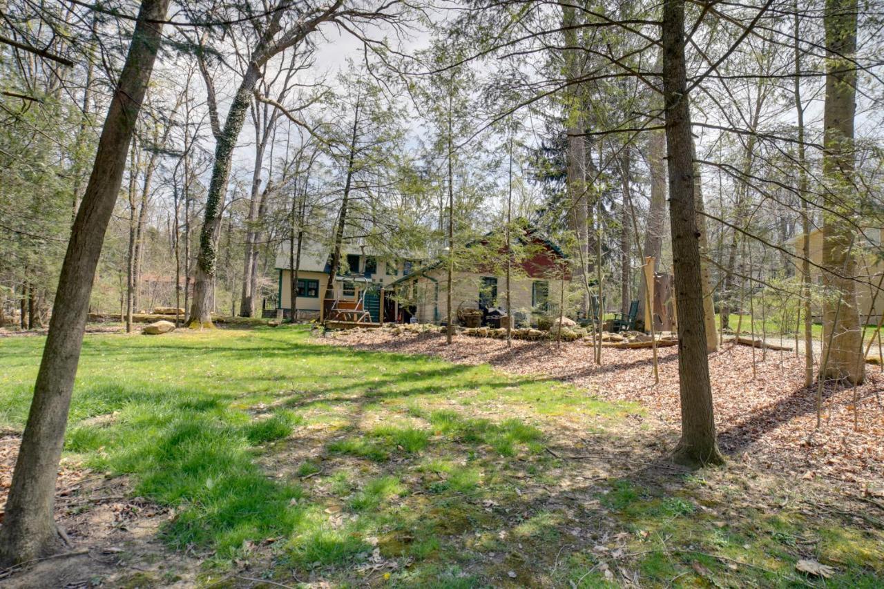 Pet-Friendly Pennsylvania Vacation Rental With Pool! Laughlintown Εξωτερικό φωτογραφία