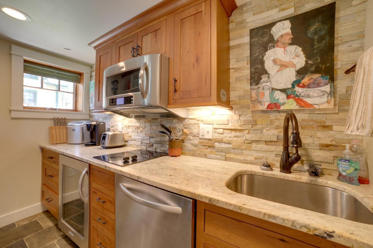 Pet-Friendly Pennsylvania Vacation Rental With Pool! Laughlintown Εξωτερικό φωτογραφία